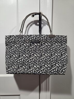 AMazing Kate Spade Black & White Leopard-Print Handbag With Metal Handles Y2K